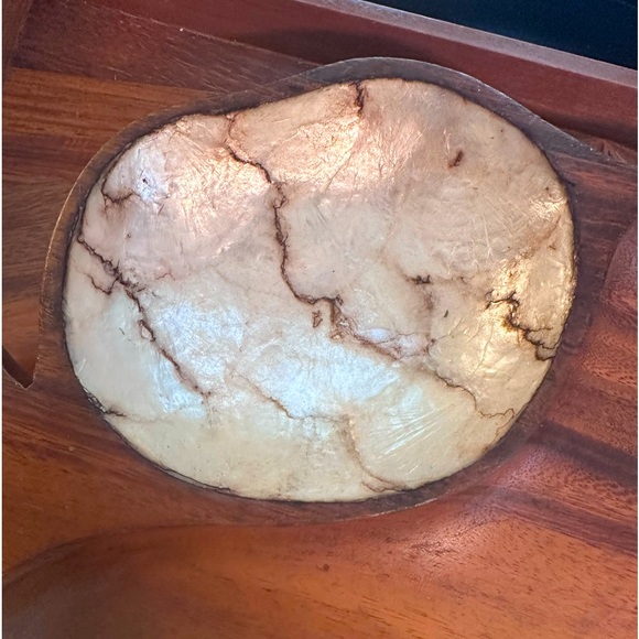 Vintage MCM Napco Monkeypod wood bowl/tray w Mother of Pearl bowl compartment - Picture 3 of 6